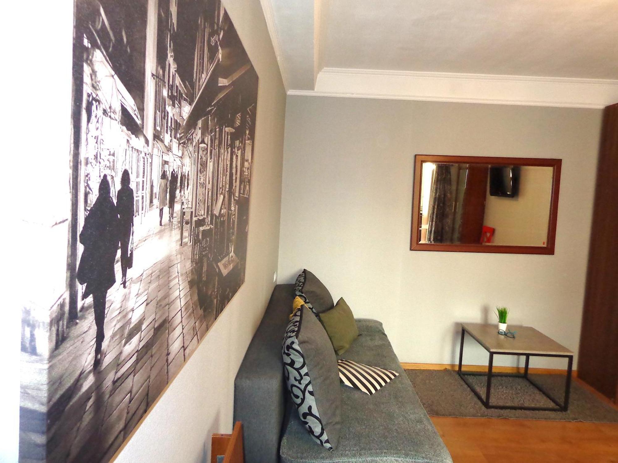 Apartment Olympyska On Velyka Vasylkyvska 45 Киев Экстерьер фото